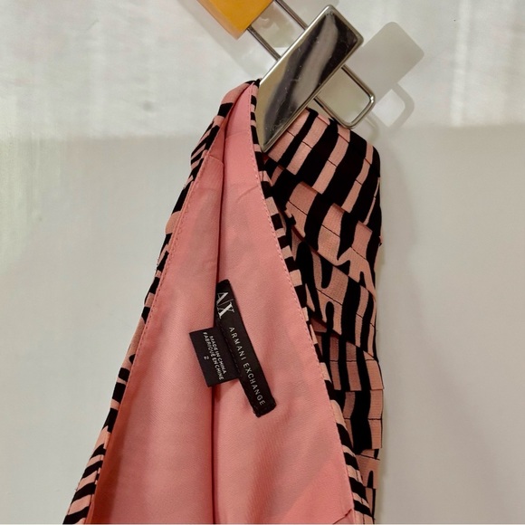 Armani Exchange| Pink & Black Ruffled Zebra Print Mini Skirt Sz 2 - Picture 4 of 5